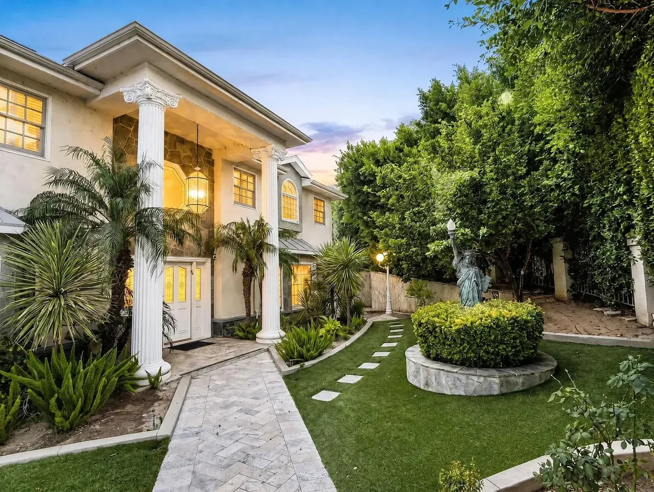 A welcoming sober living residence with lush gardens